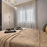Apartment Aria De Lux *