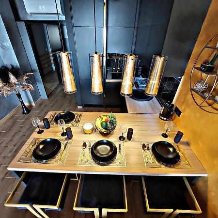 Aria De Lux Apartman *