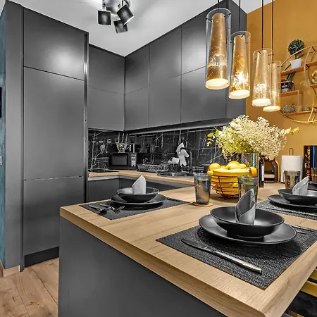 Aria De Lux Makarska