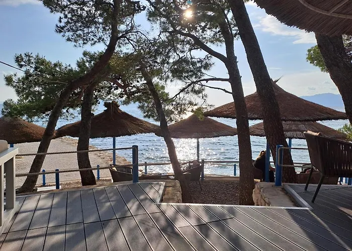 Aria De Lux * Makarska